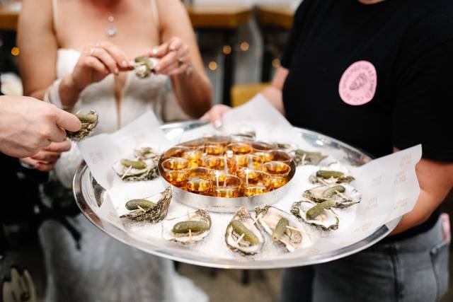 The O Co. - Oyster Shuck