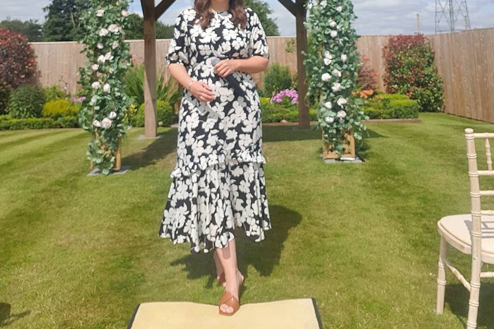 Wedding ceremony at Alder Root