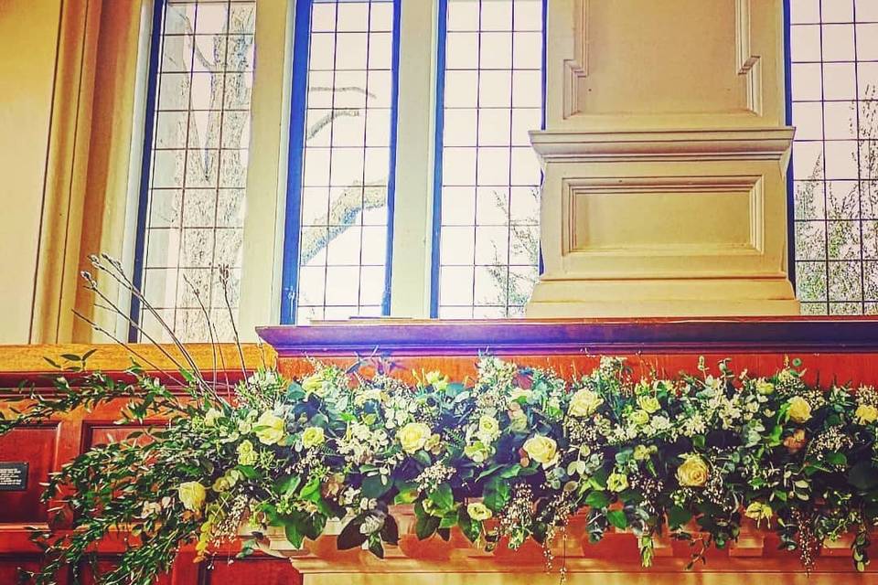 Mantle garland