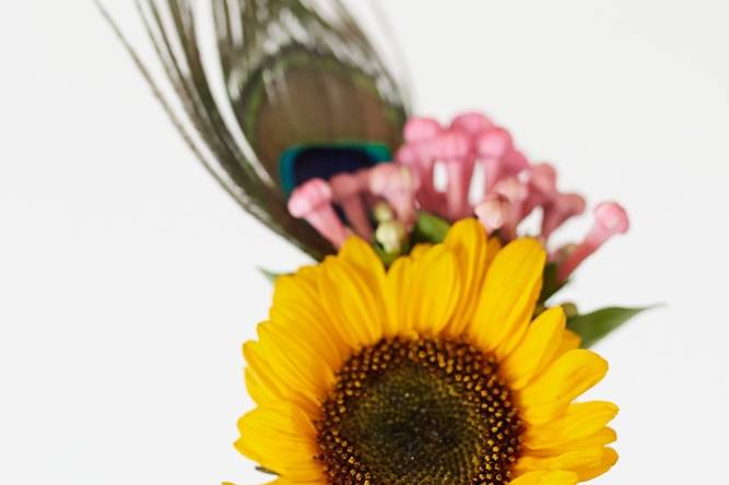 Sunflower buttonhole