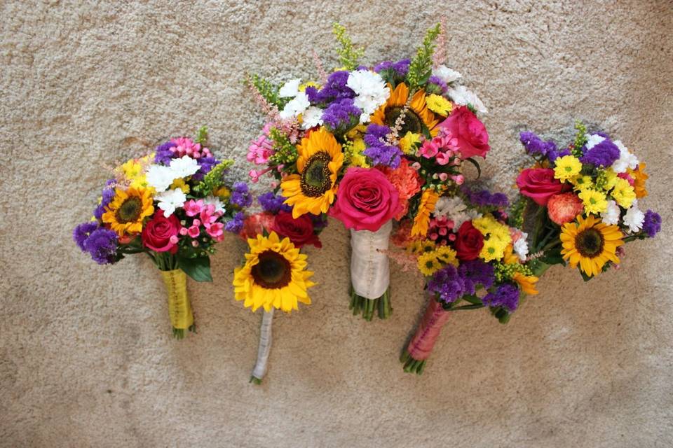 Summer wedding flowers