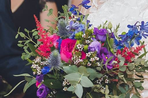 Colourful wedding flowers