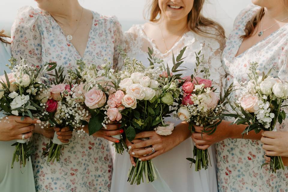 Simple bridesmaid bouquets