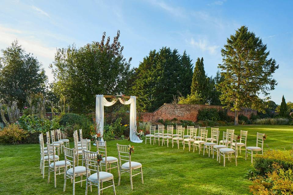 Outdoor ceremony