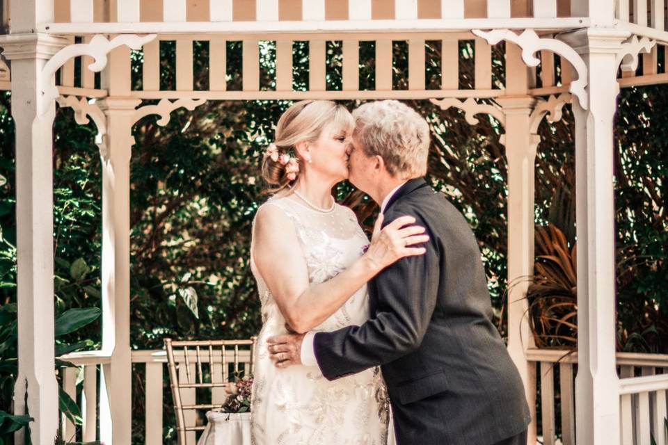 Garden wedding ceremony