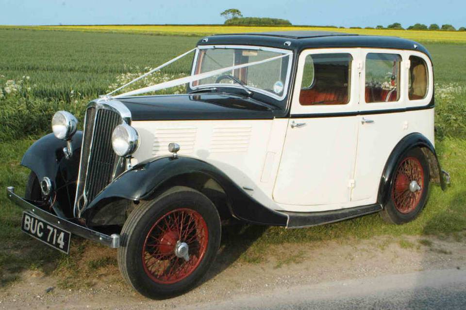 Vintage and Classic Wedding Cars