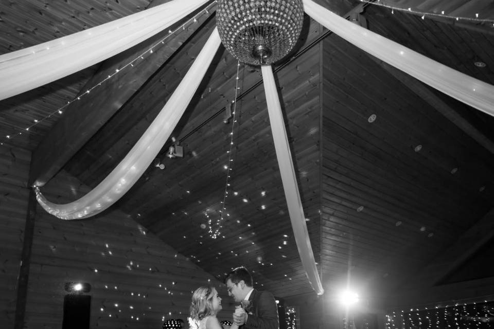 First Dance-Stunning