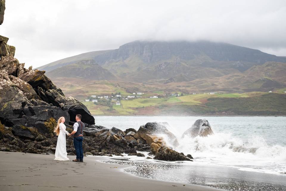 Staffin Bay couples photo