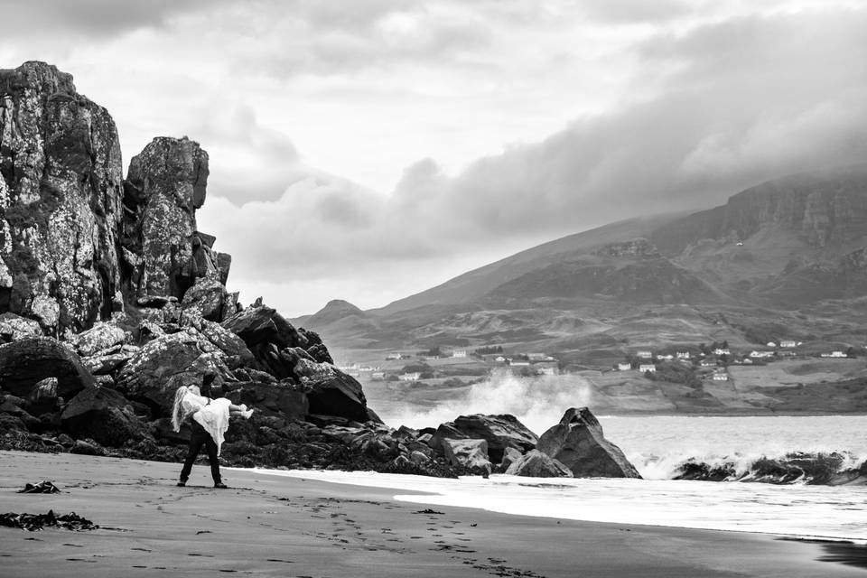 Staffin Bay couples photo