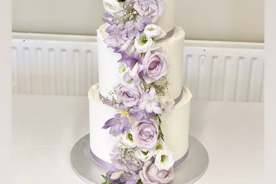 3 tier lilac cascade