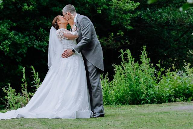 Mr & Mrs Turton