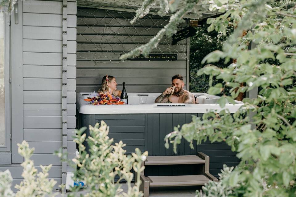 The Hideaway Hot Tub