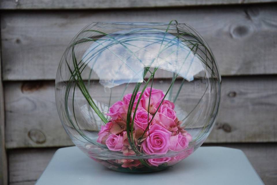 Rose Cluster Fish Bowl