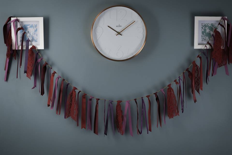 Coral & mint bunting