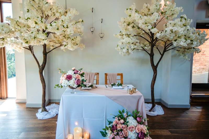 Aisle Decoration