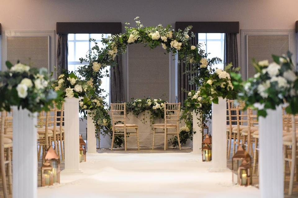 Wedding aisle decor