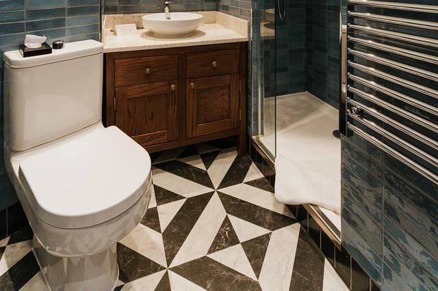 Hotel Bathroom