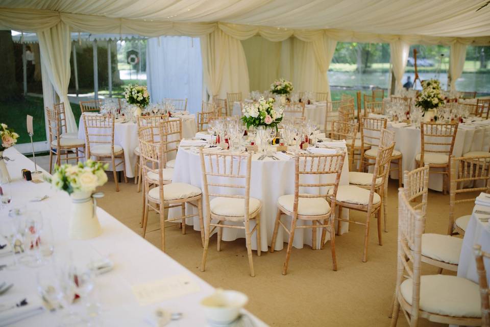 Round Table Dining