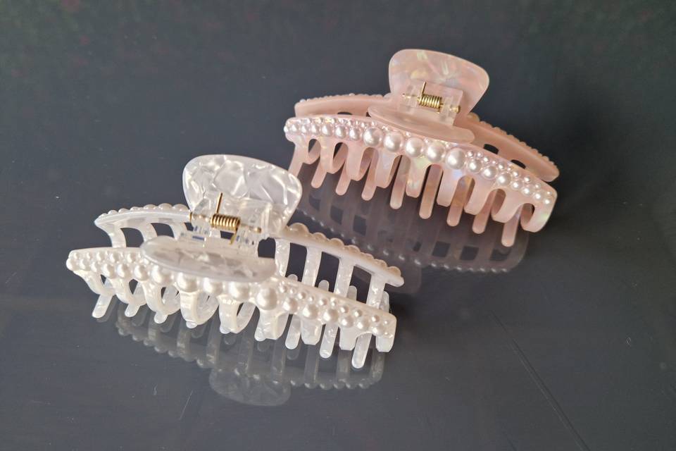 Pearl hair claws