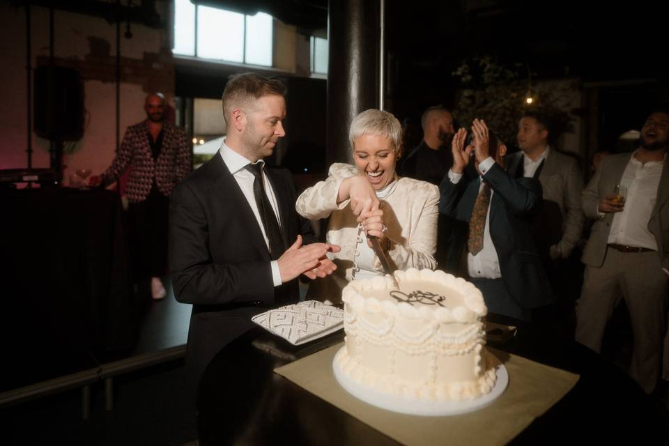 Cake cutting