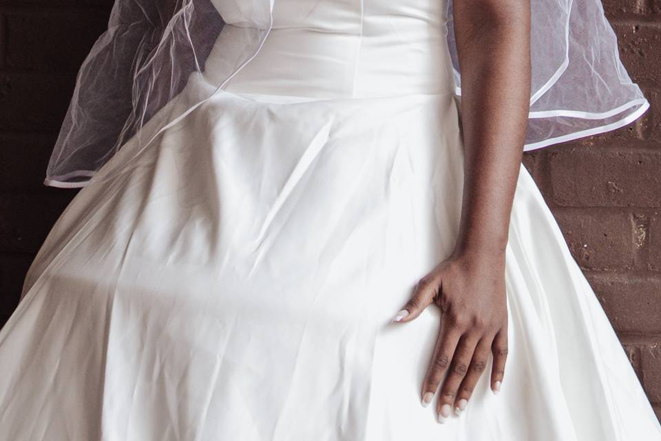 Stunning gown and veil