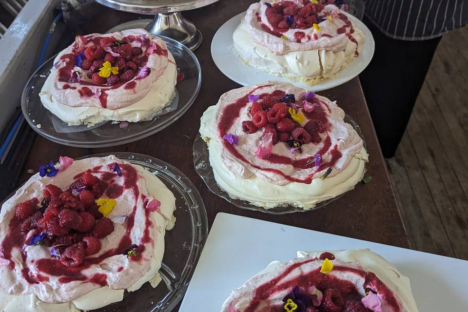 Summer fruit pavlovas