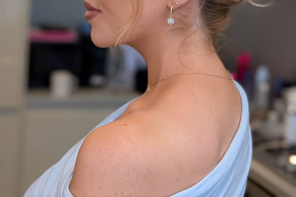 Bridesmaid hair