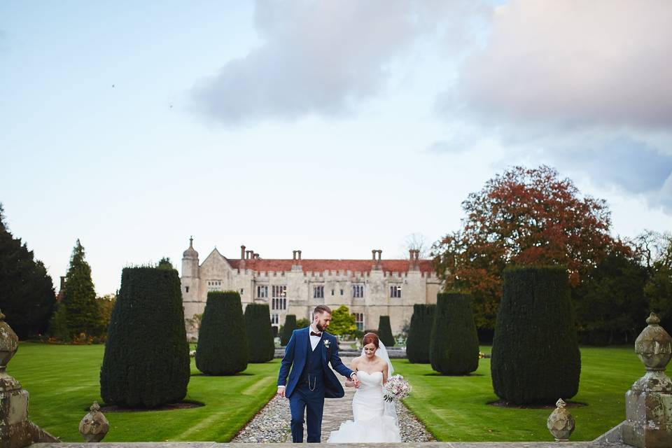 Couple at Hengrave Hall