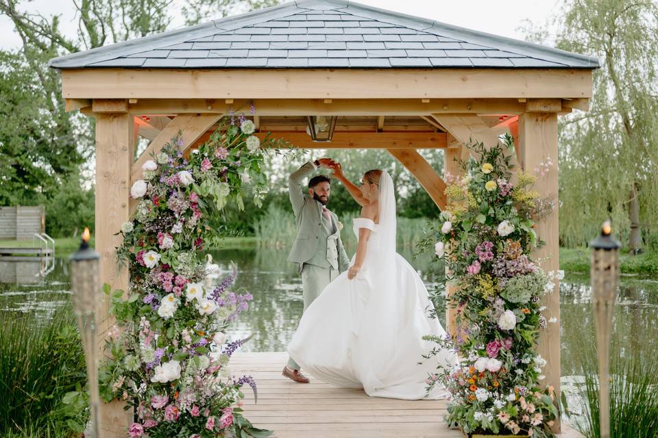 Dance in the pavilion