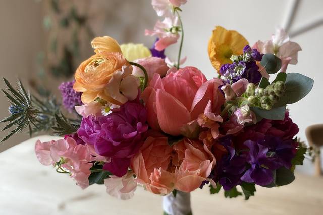 Summer bridal bouquet