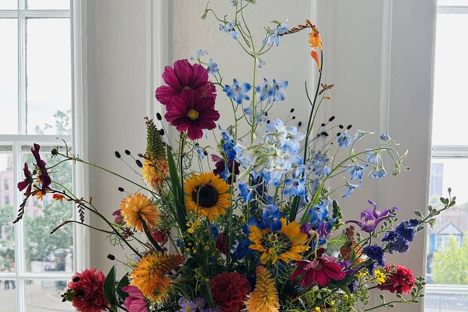 Summer ceremony flowers
