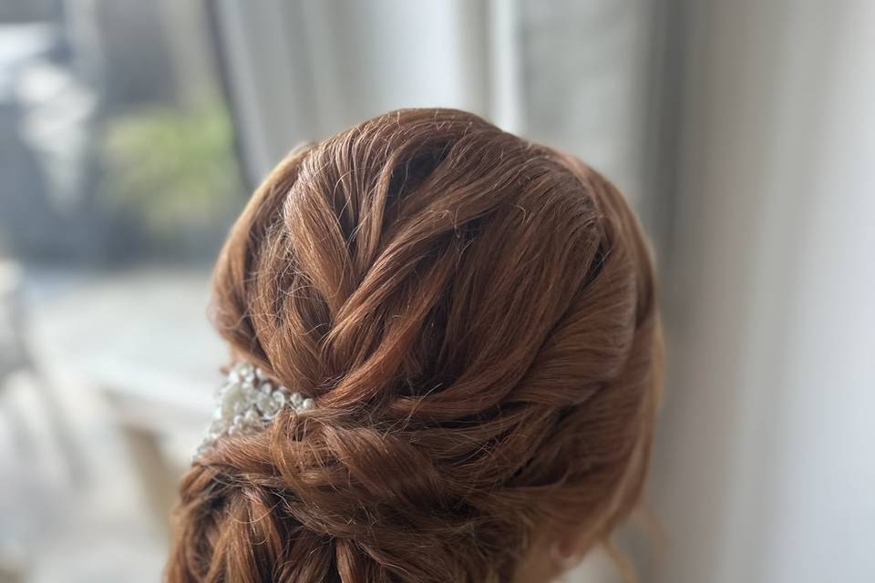 Up do bride