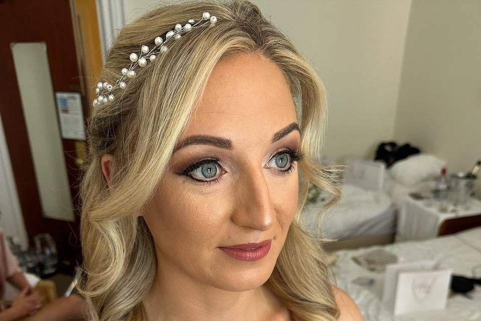 Bridal look