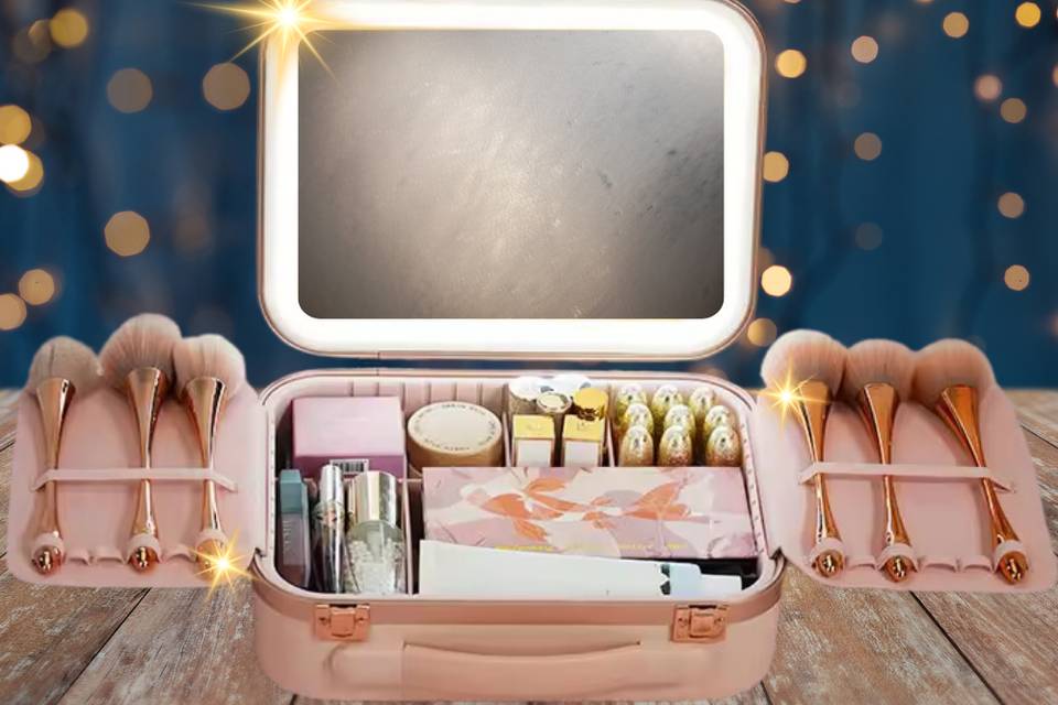 Makeup case with LED Mirror