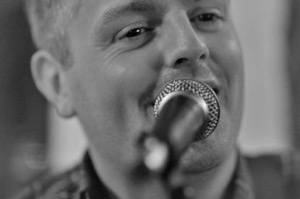 Todd Nathaniel | Wedding guitarist, pianist and vocalist
