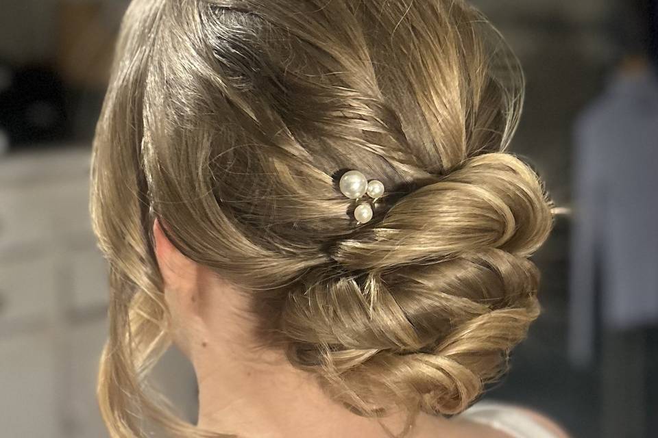 Bridal bun