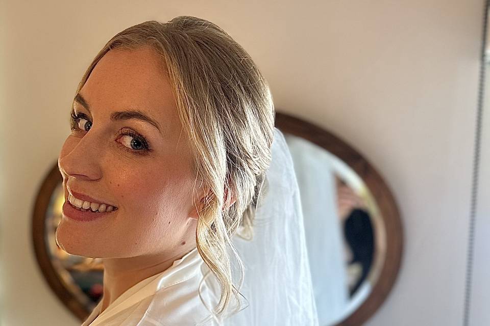 Bridal hair & makeup