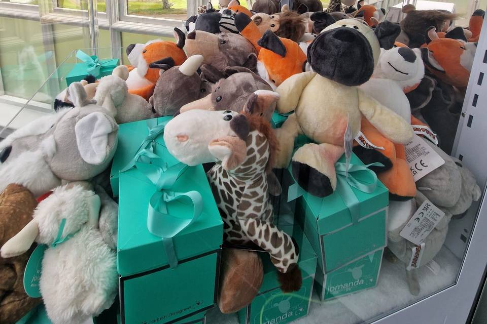 Cute plushies to be won!