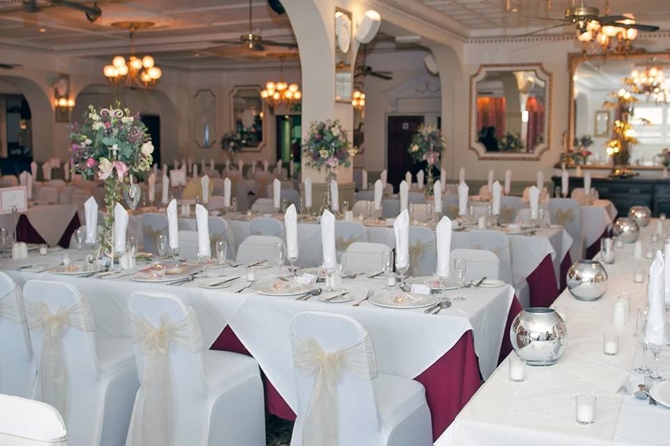 Wedding receptions for up to 250 guests