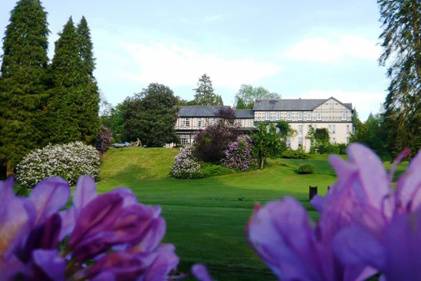 The Lake Country House garden