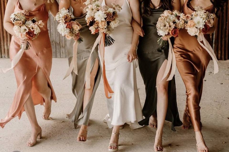 Wedding party holding bouquets