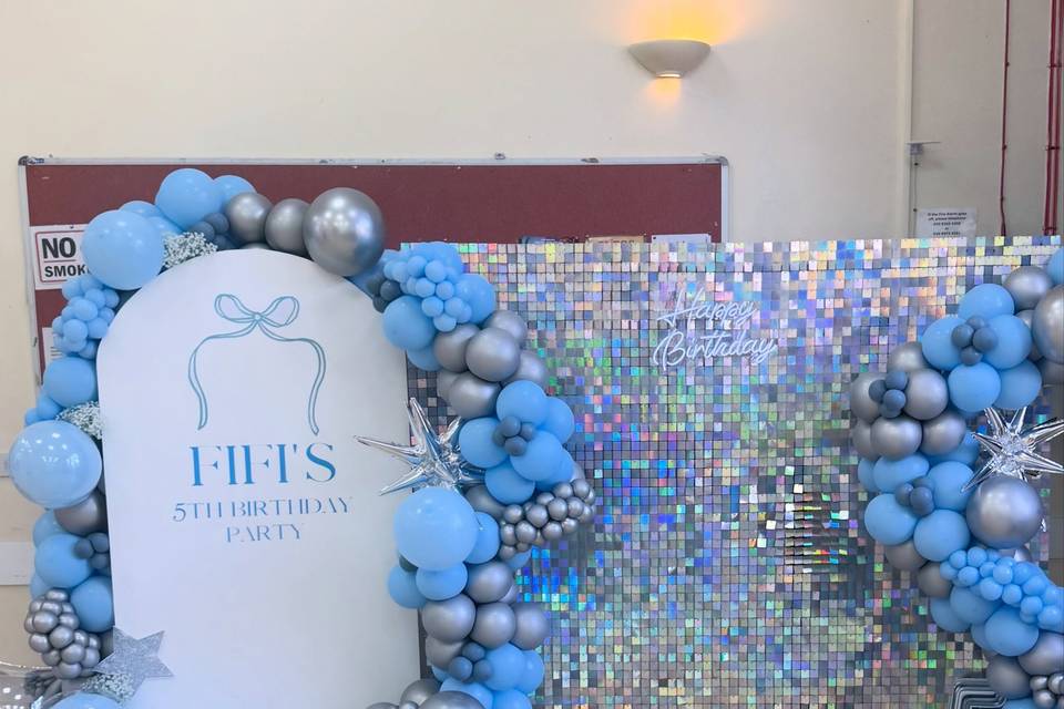 Shimmer wall and sailboard