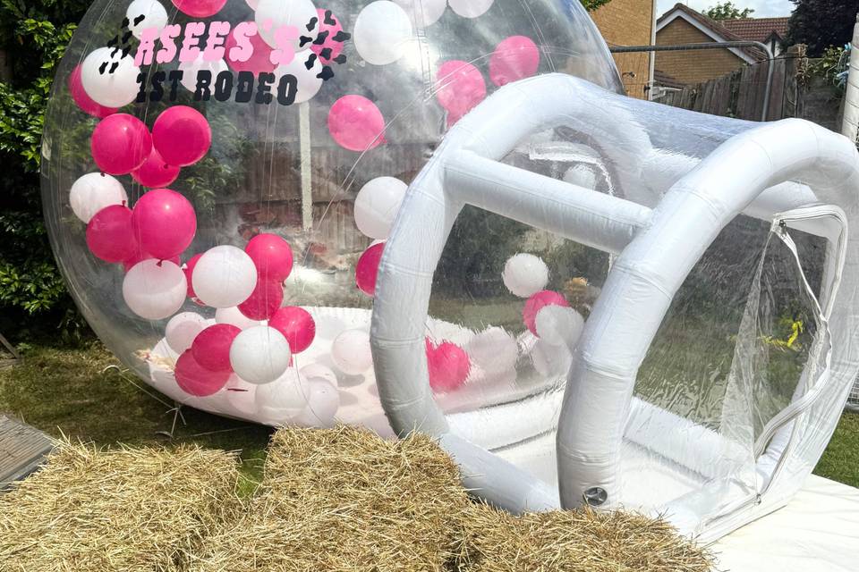 Bubble balloon house