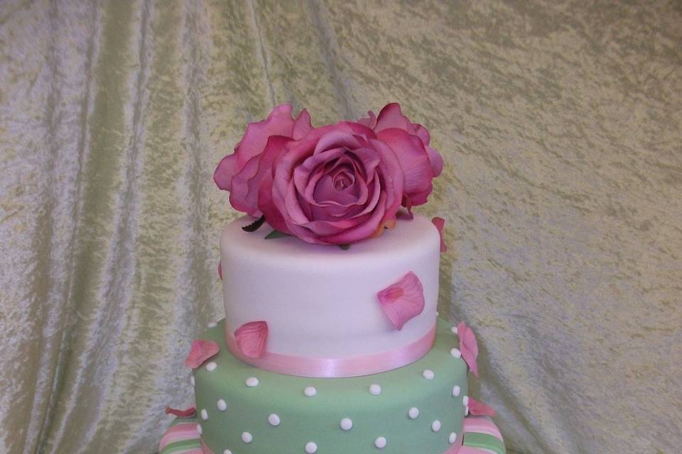 Linzers Cake Studio