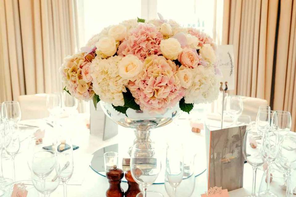 Table reception decor