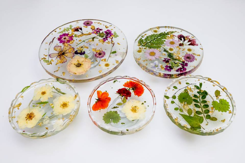 Cake stands various sizes