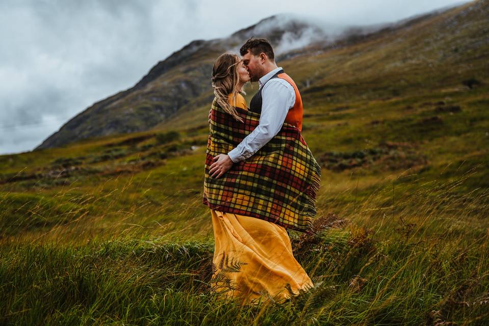 Thistle + Stone Photography