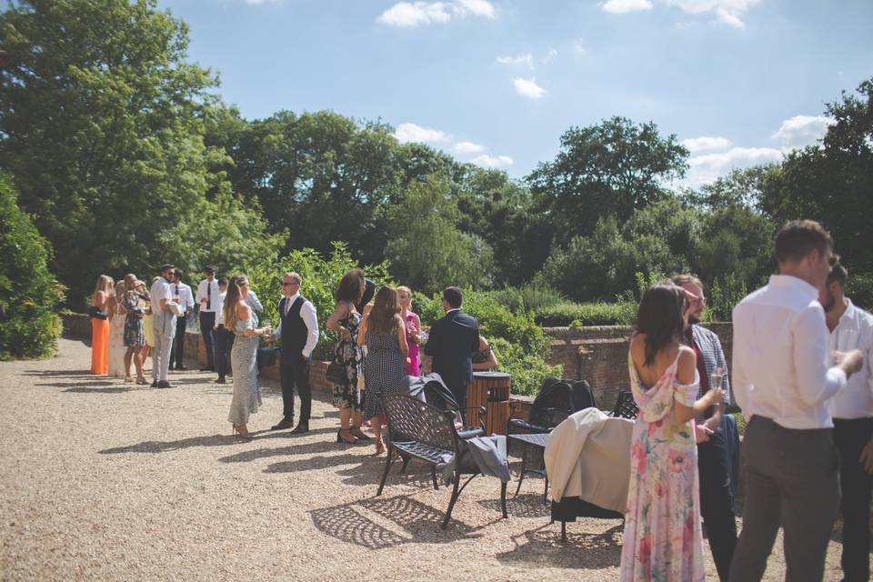 Reception drinks outdoors