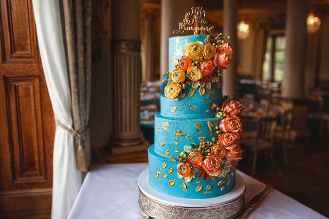 Wildflower Cake Jenners Barn