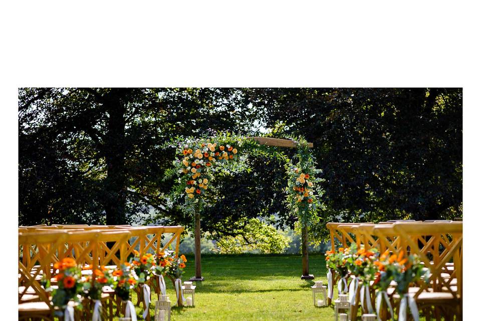 Bocconion Oak Arch